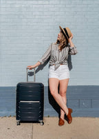 Samsonite Freeform 24-Inch Medium Luggage - Image 2