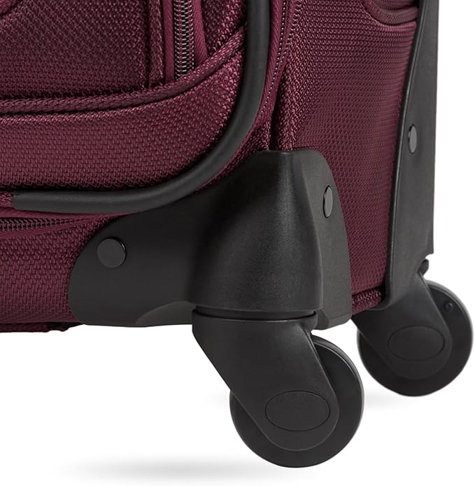 SwissGear Sion Softside Expandable Luggage, Carry-On 21-Inch - Image 9