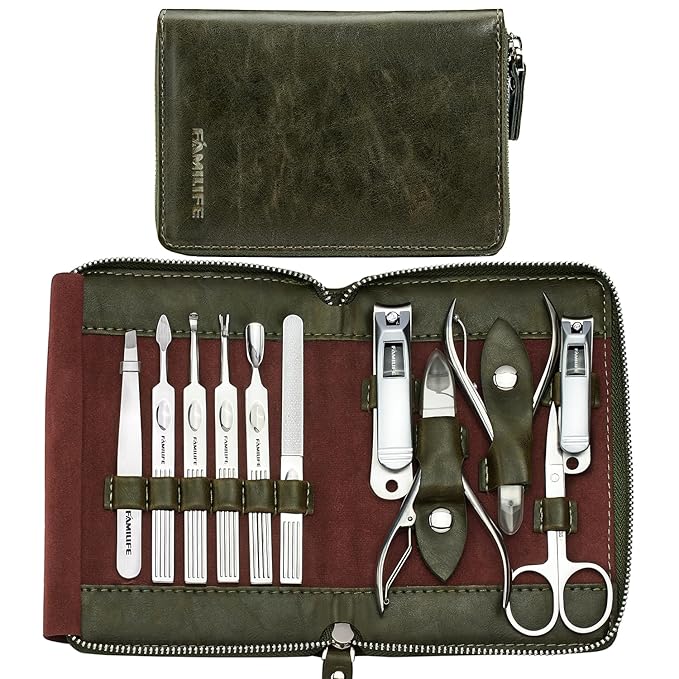 FAMILIFE Manicure Set, Professional Manicure Kit Nail Clippers Set 11 in 1 by FAMILIFE