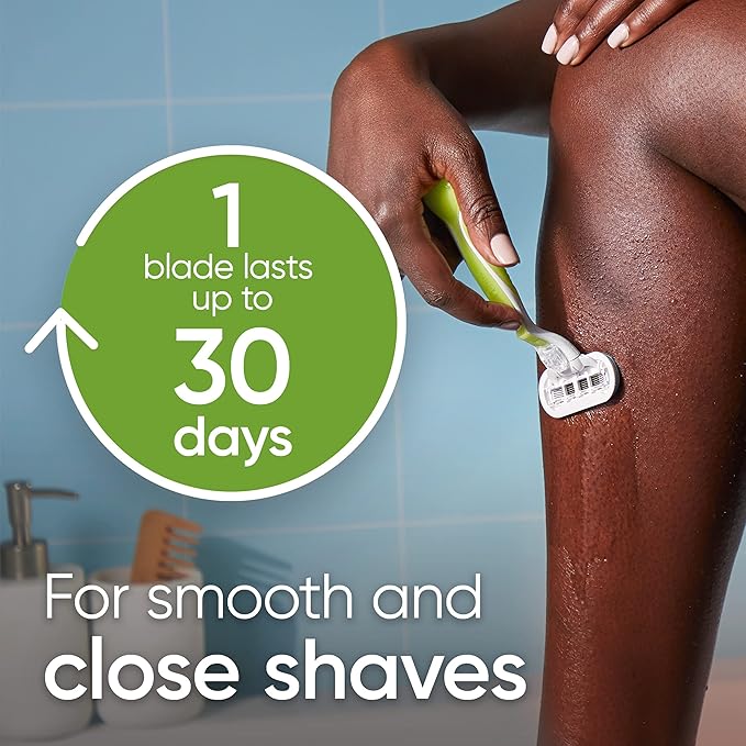 Venus Extra Smooth Women's Razor Handle + 4 Blade Refills - Image 4
