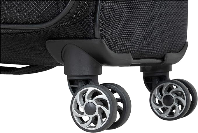 Kenneth Cole REACTION Rugged Roamer Lightweight Softside Expandable 8-Wheel - Image 7