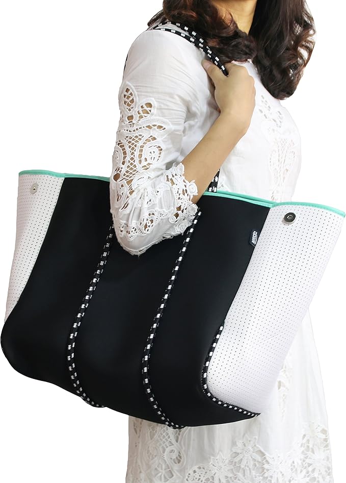 QOGiR Neoprene Multipurpose Beach Bag Tote - Image 6