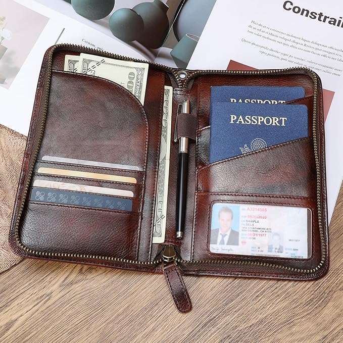 Polare Full Grain Leather Passport Holder - Image 3
