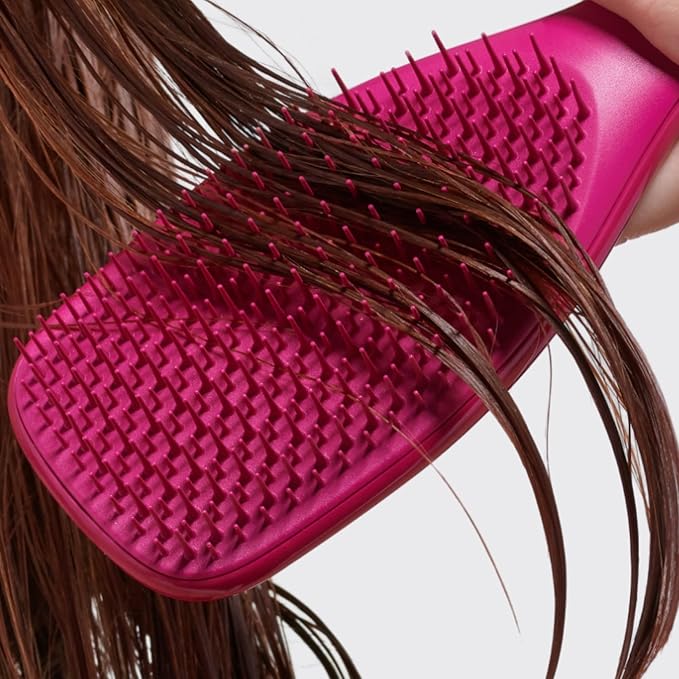 Tangle Teezer Ultimate Detangler Brush for Wet & Dry Hair, Eliminates Knots & Reduces Breakage for Straight to Wavy Hair Types, Electric Raspberry
