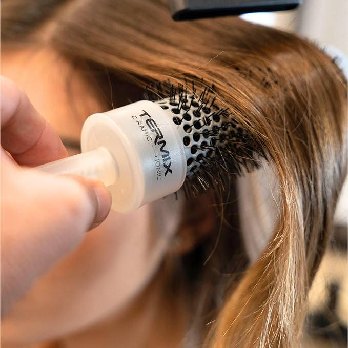 Termix Ionic Ceramic Hairbrush Ø 32 mm- Hairbrush that combines the latest ceramic and ionic technology preventing hair damage, B-4024