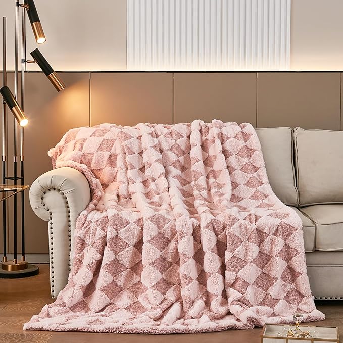 PU MEI Luxury Faux Fur Rabbit Fur Throw Blanket Pink 90"x80", Plush Reversible - Image 3