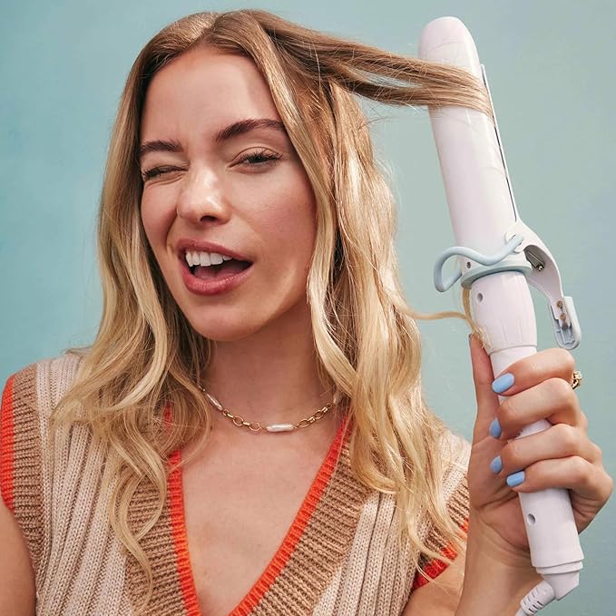 Mane 1.5 Inch Curling Iron - Ceramic Hair Curler for Glossy Large Curls & Soft Waves - Everyday Curling Iron 1 1/2 Inch For All Types & Textures - Nano-Coated Hair Tools for Long-Lasting Hold & Shine