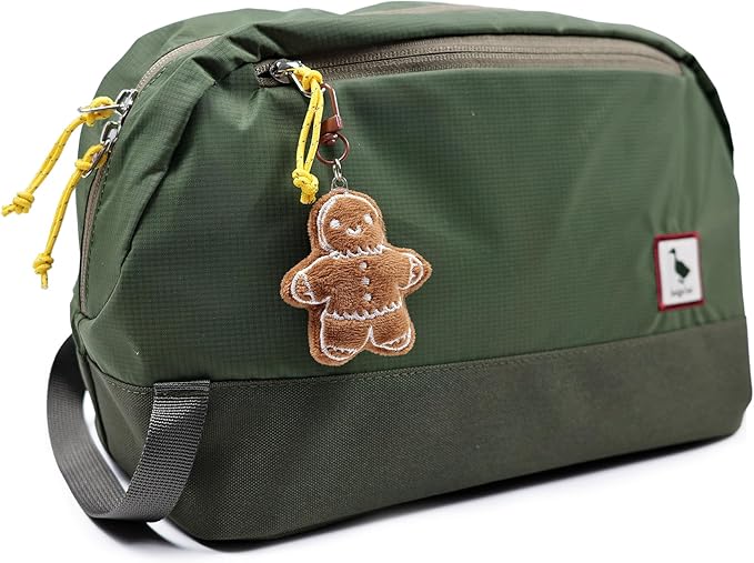 Travel Toiletry Bag 8L, Large Packing Cube by Unknown