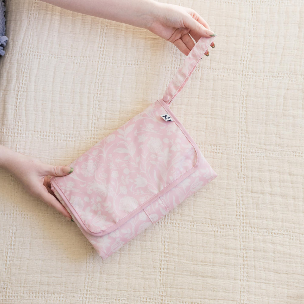 Portable Diaper Changing Pad (Toile)