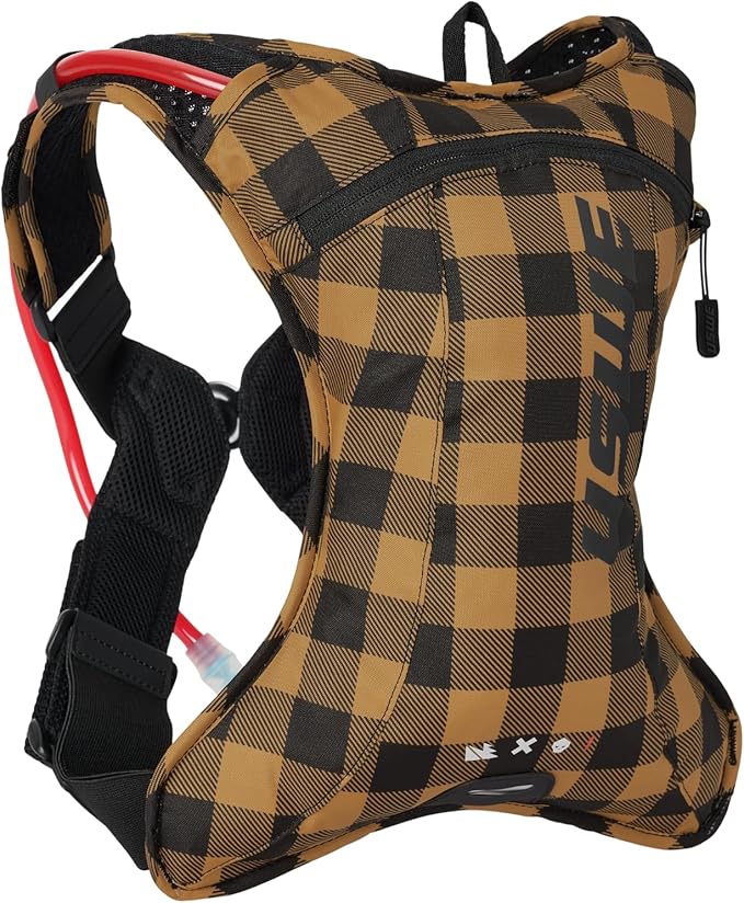USWE Outlander XC Hydration Pack, Hiking Hydration Backpack - Image 4