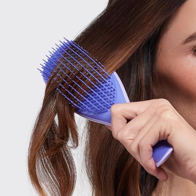 Tangle Teezer Ultimate Detangler Brush for Wet & Dry Hair, Eliminates Knots & Reduces Breakage for Straight to Wavy Hair Types, Amazon Exclusive Lilac Purple