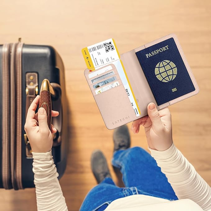 Satechi Passport Holder for Travel - Image 7