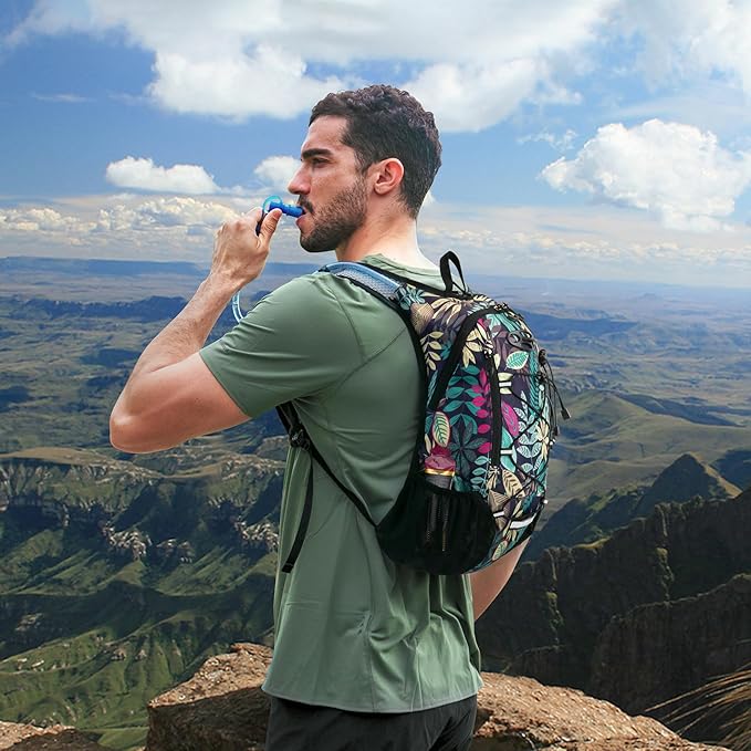 Lightweight Hydration Backpack, Running Backpack - Image 7