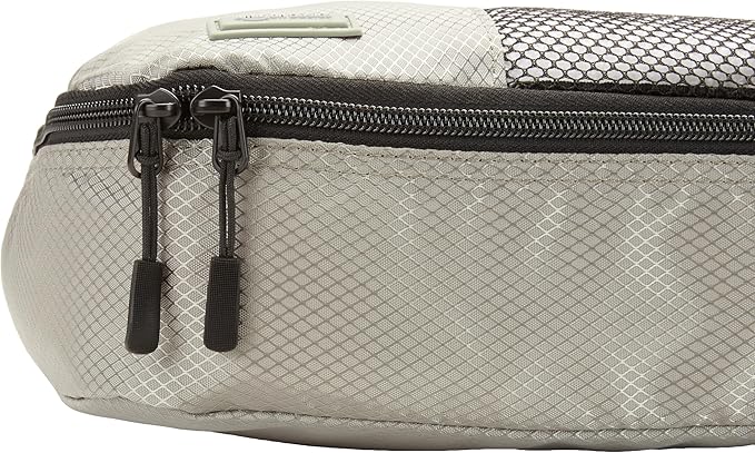 Amazon Basics 4 Piece Packing Cubes - Image 4