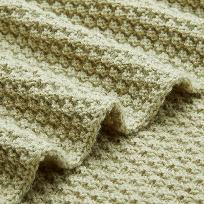 Amazon Basics Chunky Cable Knit Throw Blanket - Image 6