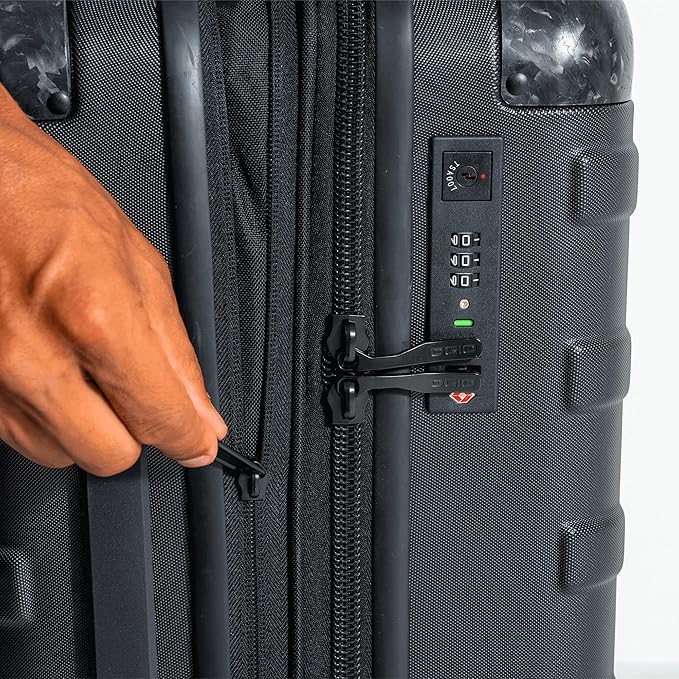 OGIO Renegade Vault Wheeled Travel Bag - Image 4