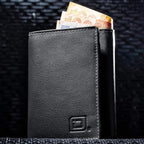 ID Stronghold Men's Leather Trifold Wallet - Image 3