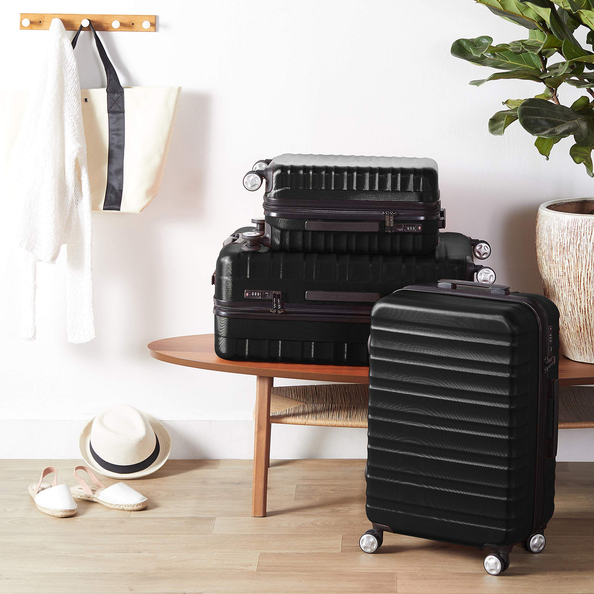 2 Piece Hardside Luggage Set (Tsa-lock / Black)